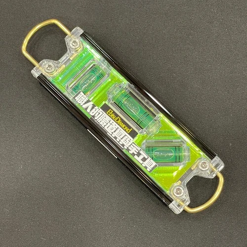 EbisuDimond_磁吸水平尺-變色綠