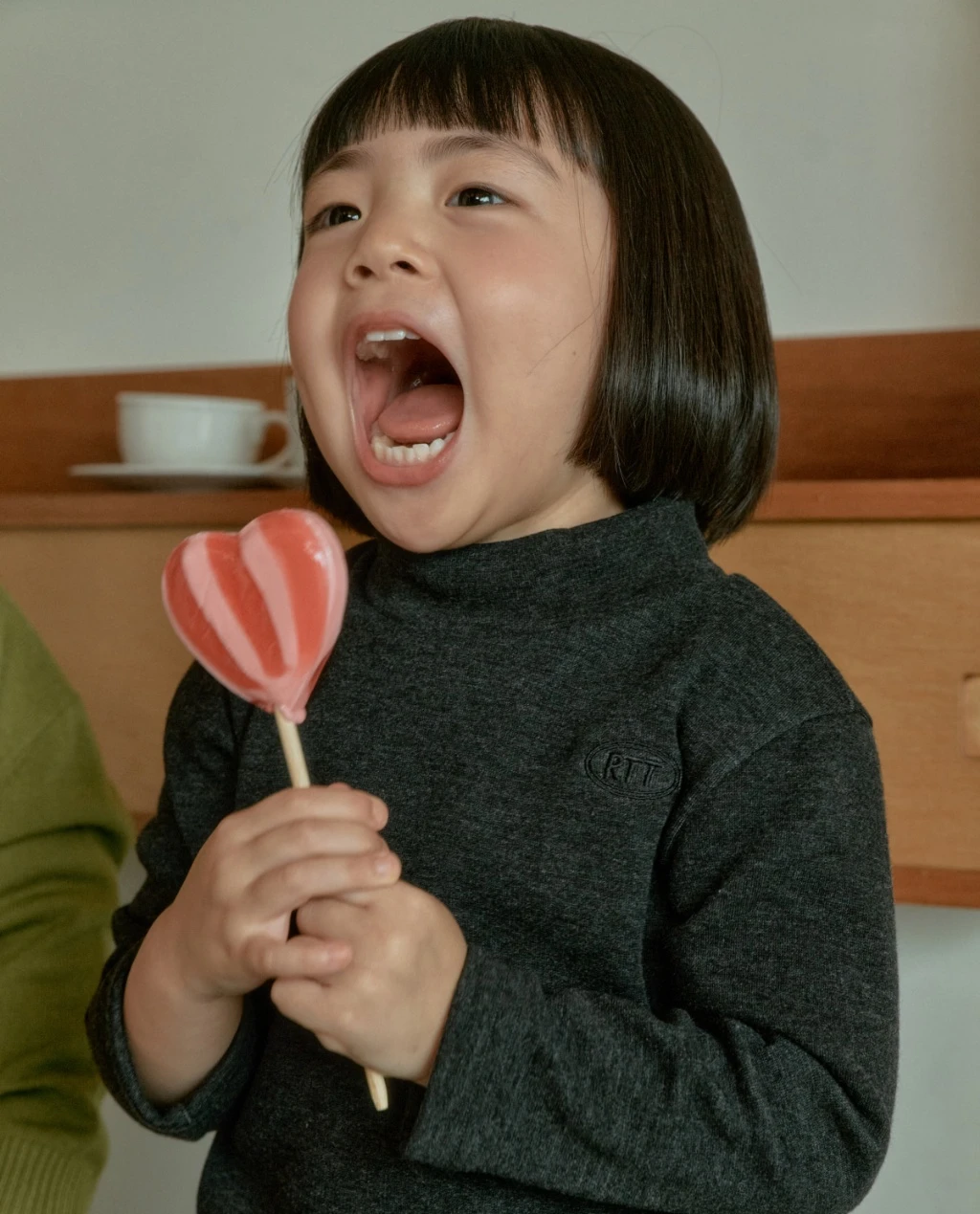 ROTOTO#小標高領上衣/木炭色