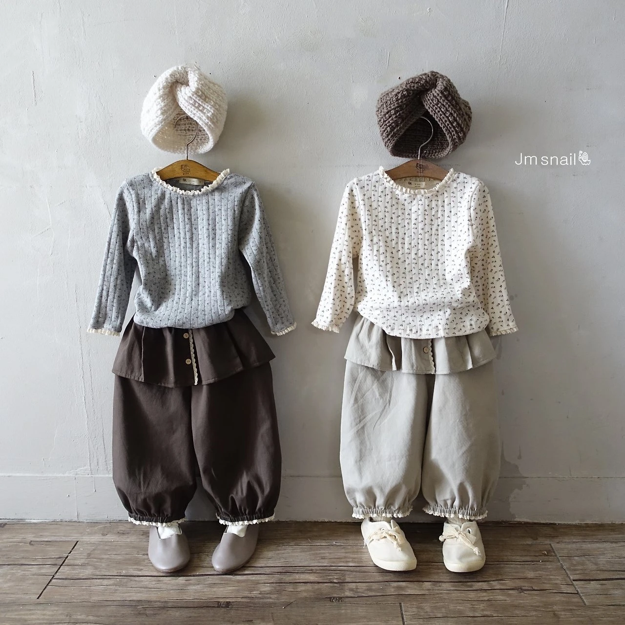 JS#碎花蕾絲上衣/2COLORS