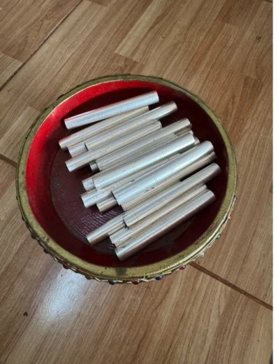 阿贊運 師傅  阿贊運 師傅   隆洽達甘呢帕普踏兆 佛陀誕生命盤符管