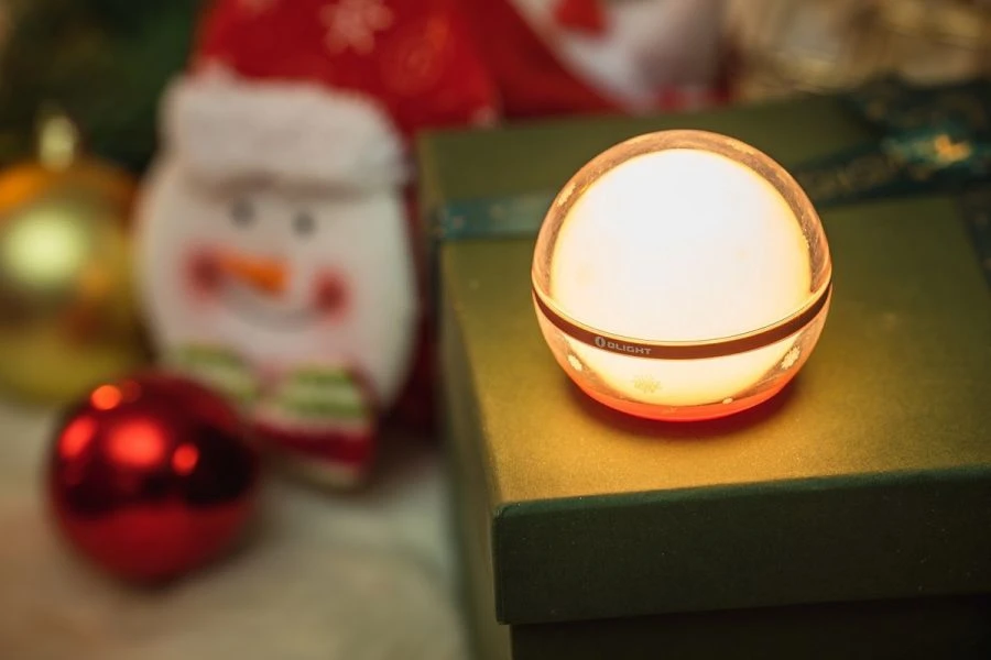 Olight 耶誕矽膠球燈掛繩+Sphere球燈同捆包