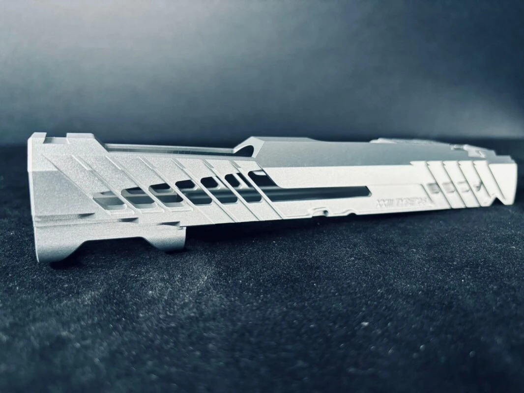 Dr.Black Hi-capa 5.1 Type706 CNC 鋁合金簍空滑套
