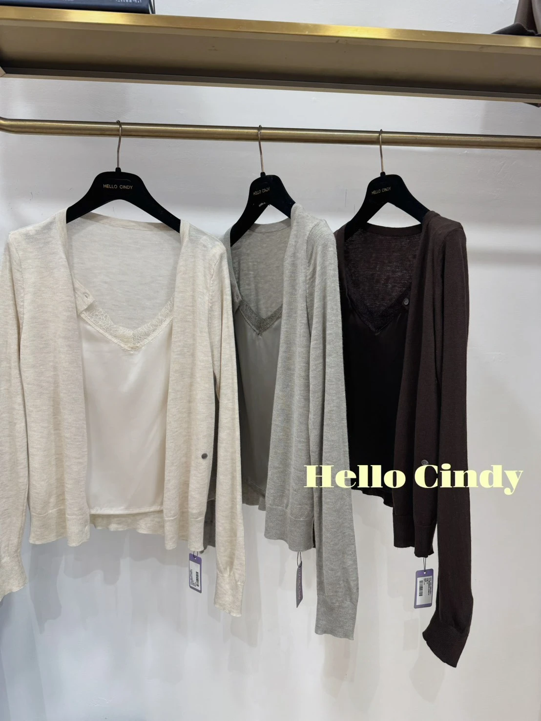 09061 溫柔小姐姐必買的～法式蕾絲緞面背心假兩件式針織上衣