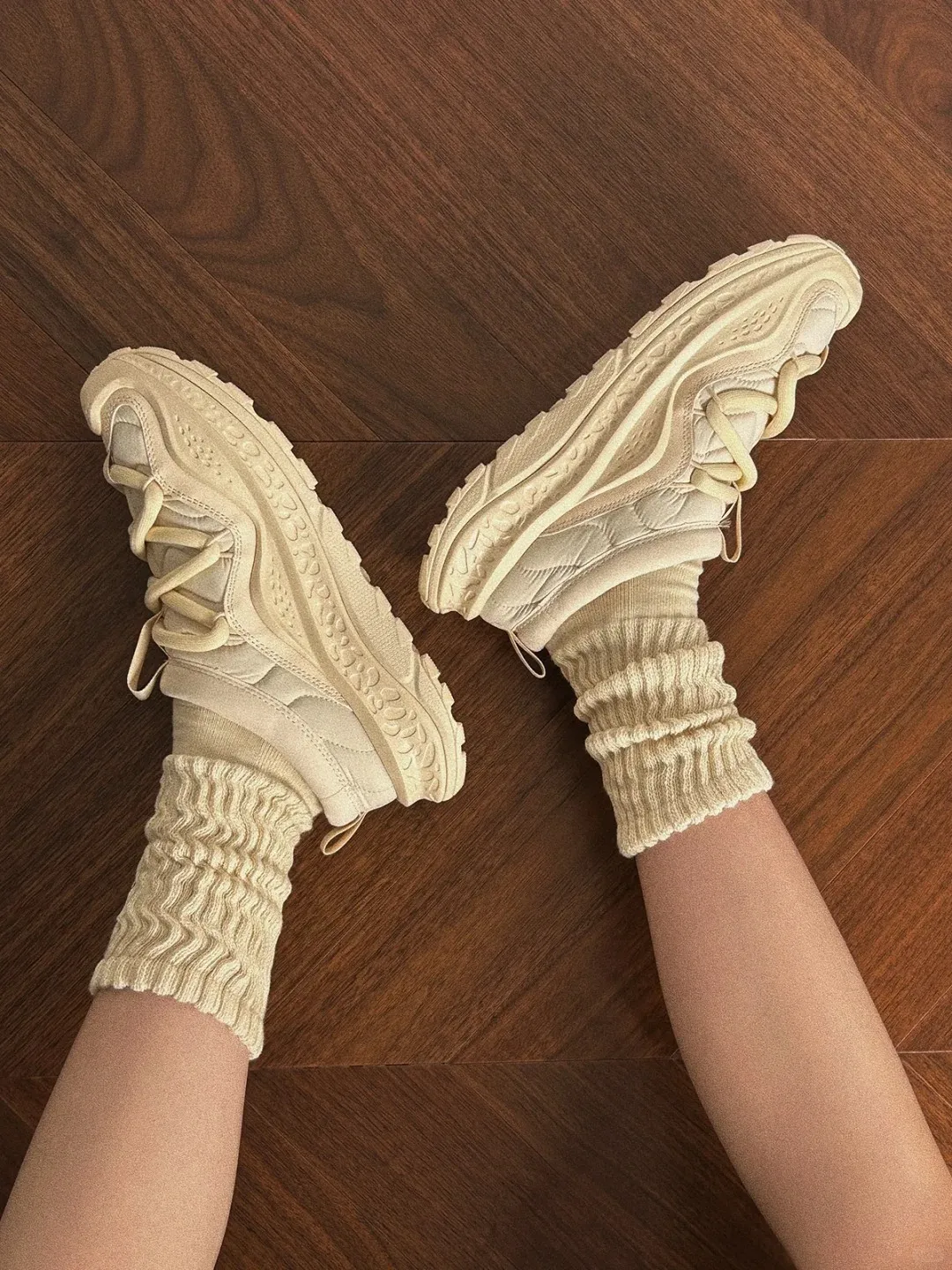 HOKA ORA PRIMO 恢復鞋沙色 1141570-VLV
