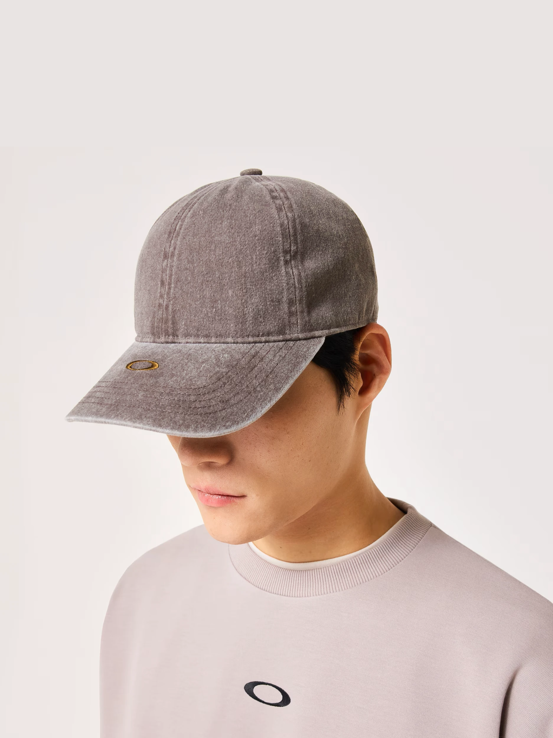 OAKLEY 帽舌刺繡Logo老帽