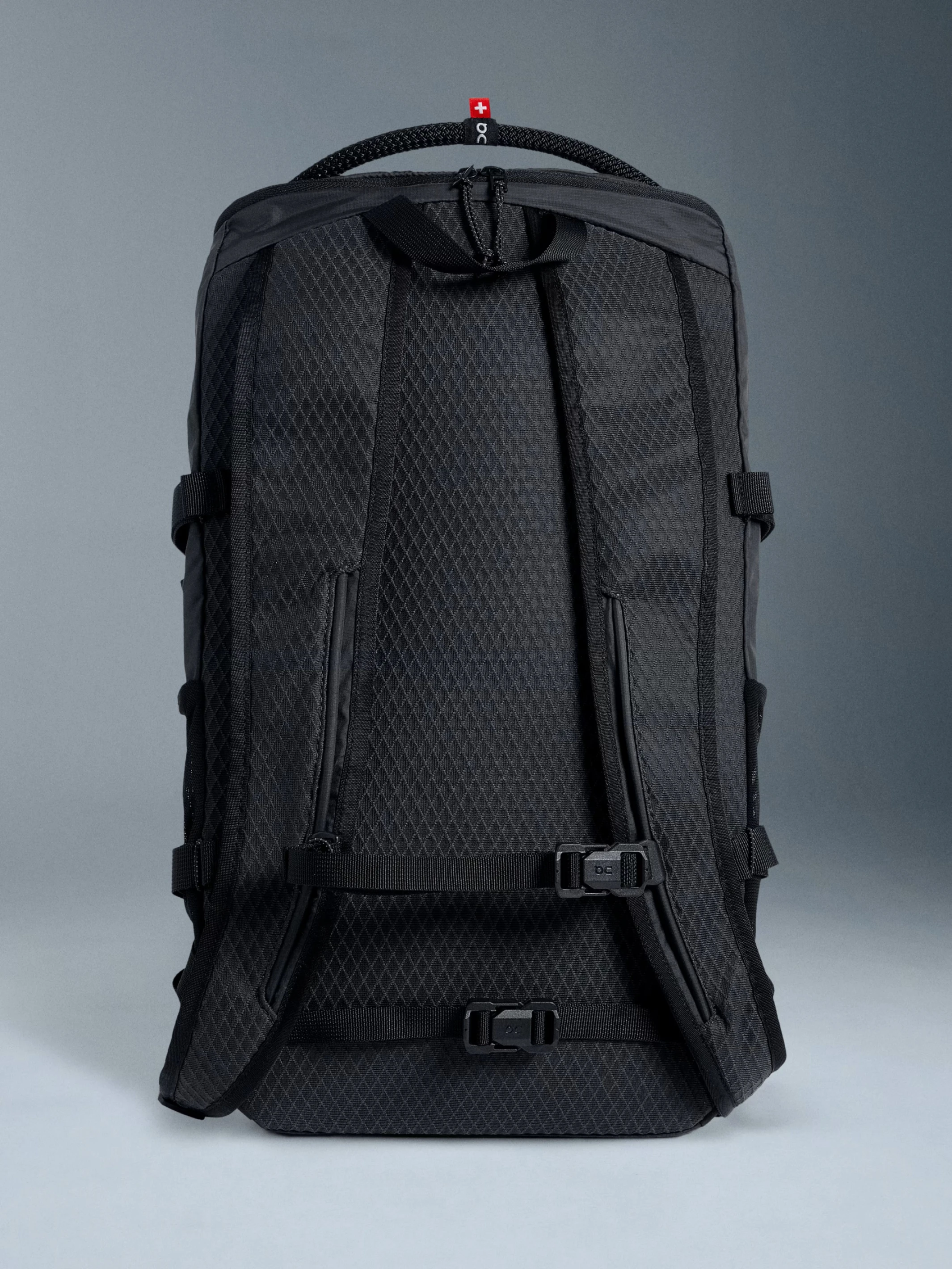 On Speed Pack 18L Lite 機能後背包