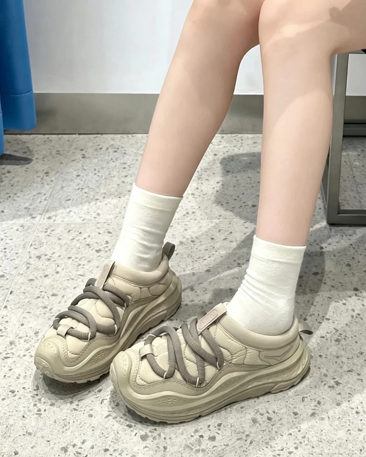 HOKA ORA PRIMO 恢復鞋 奶茶 1141570-ATPR