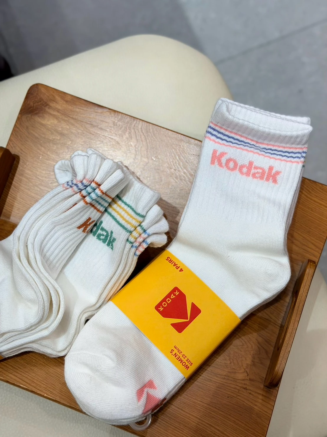 Kodak 柯達 韓國限定 4雙入 中筒襪 襪子 (23-25cm)