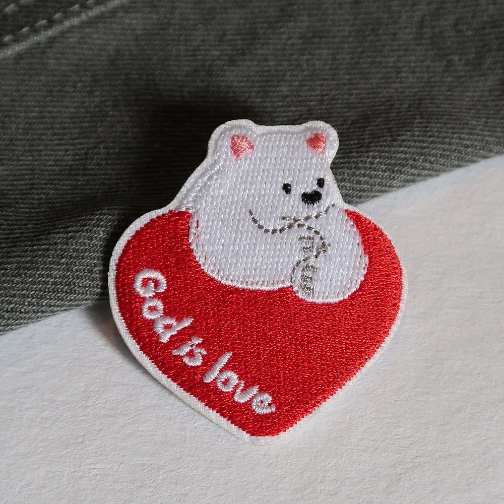 刺繡別針-懷特熊