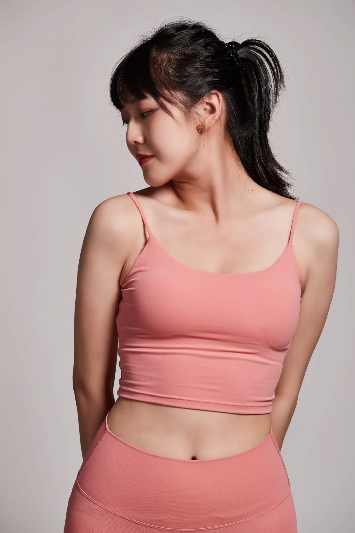 細肩美背背心集中包覆美胸無鋼圈運動內衣-粉色