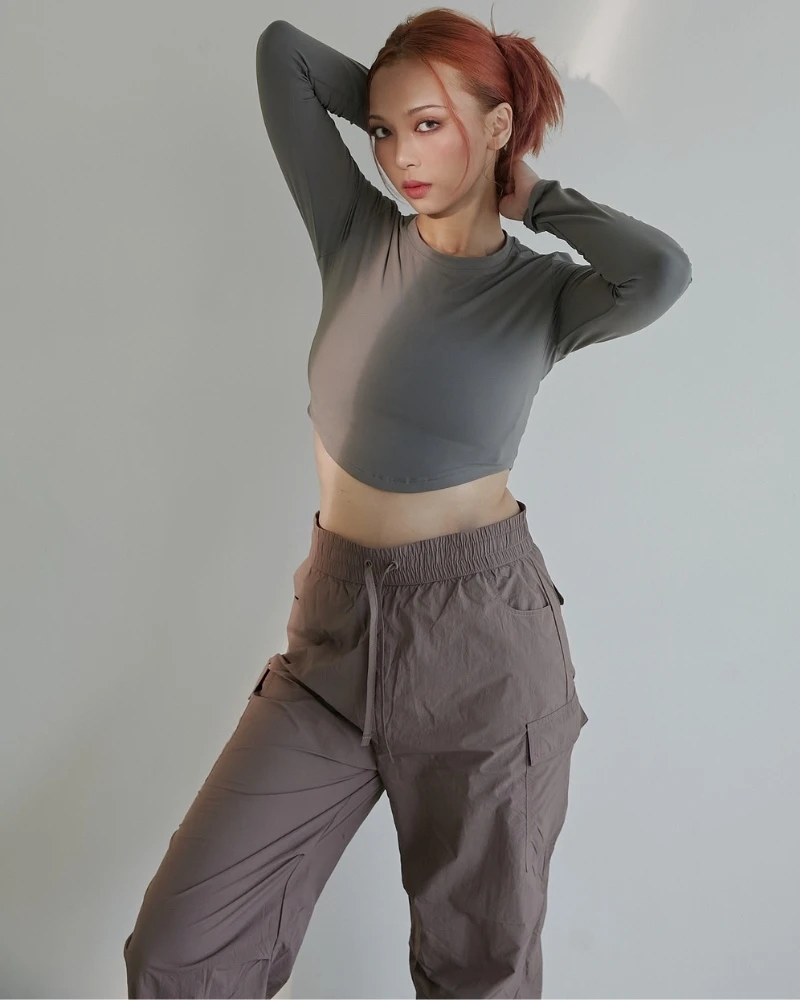 S-2XL｜彈力圓領薄長袖上衣(無襯墊)-卡其棕