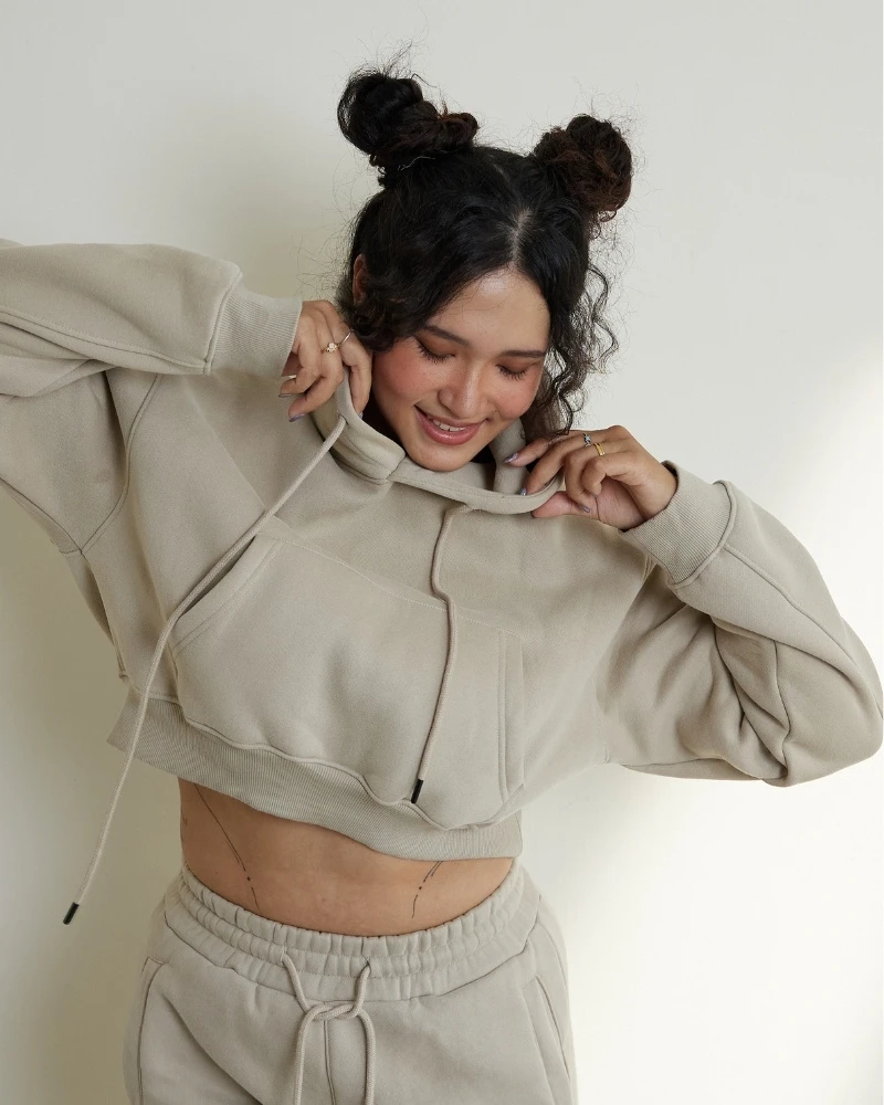 秋冬限定｜微短版厚磅刷毛保暖帽T-灰杏色