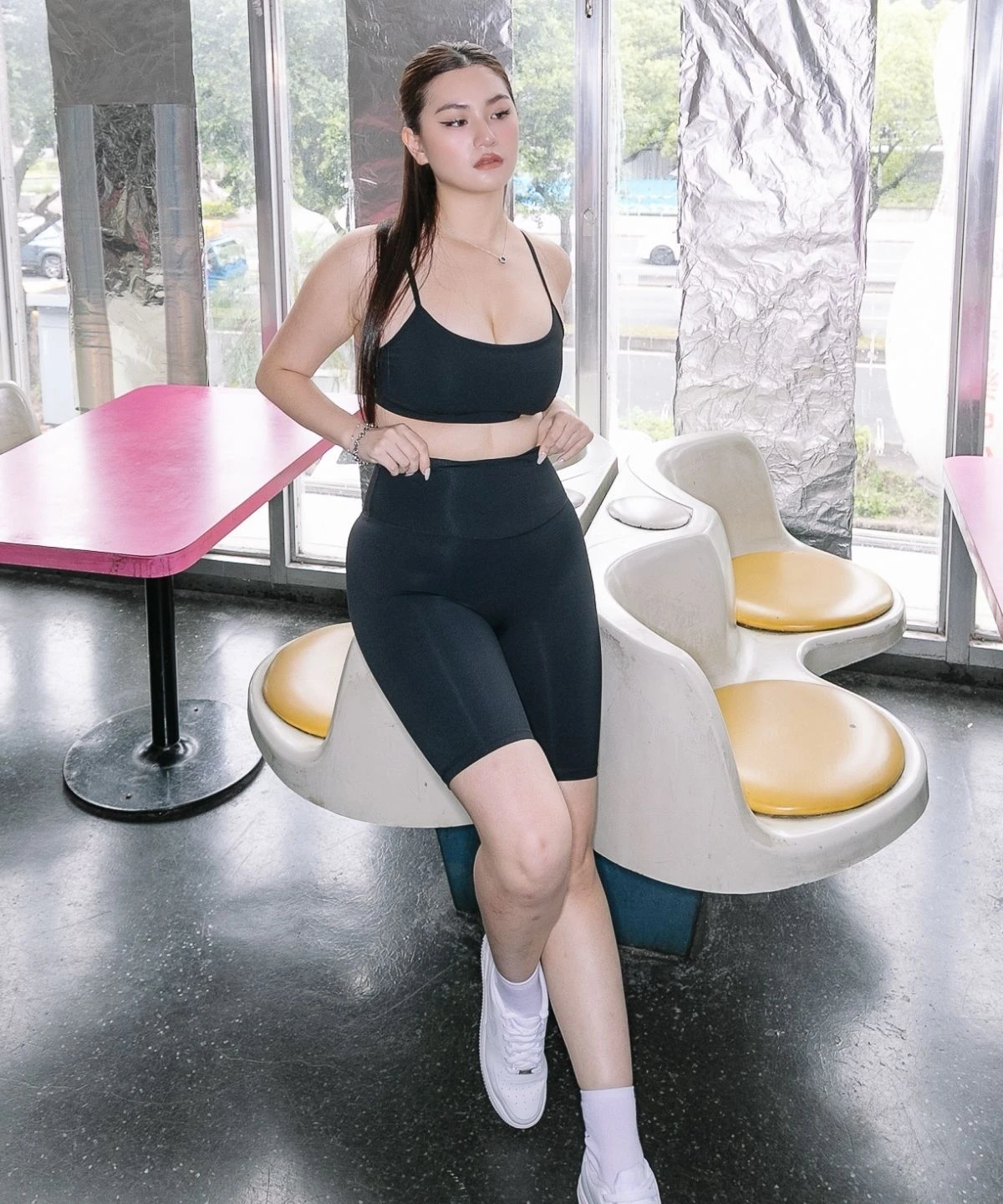 S-3XL｜小腹再見高強度運動五分褲-黑