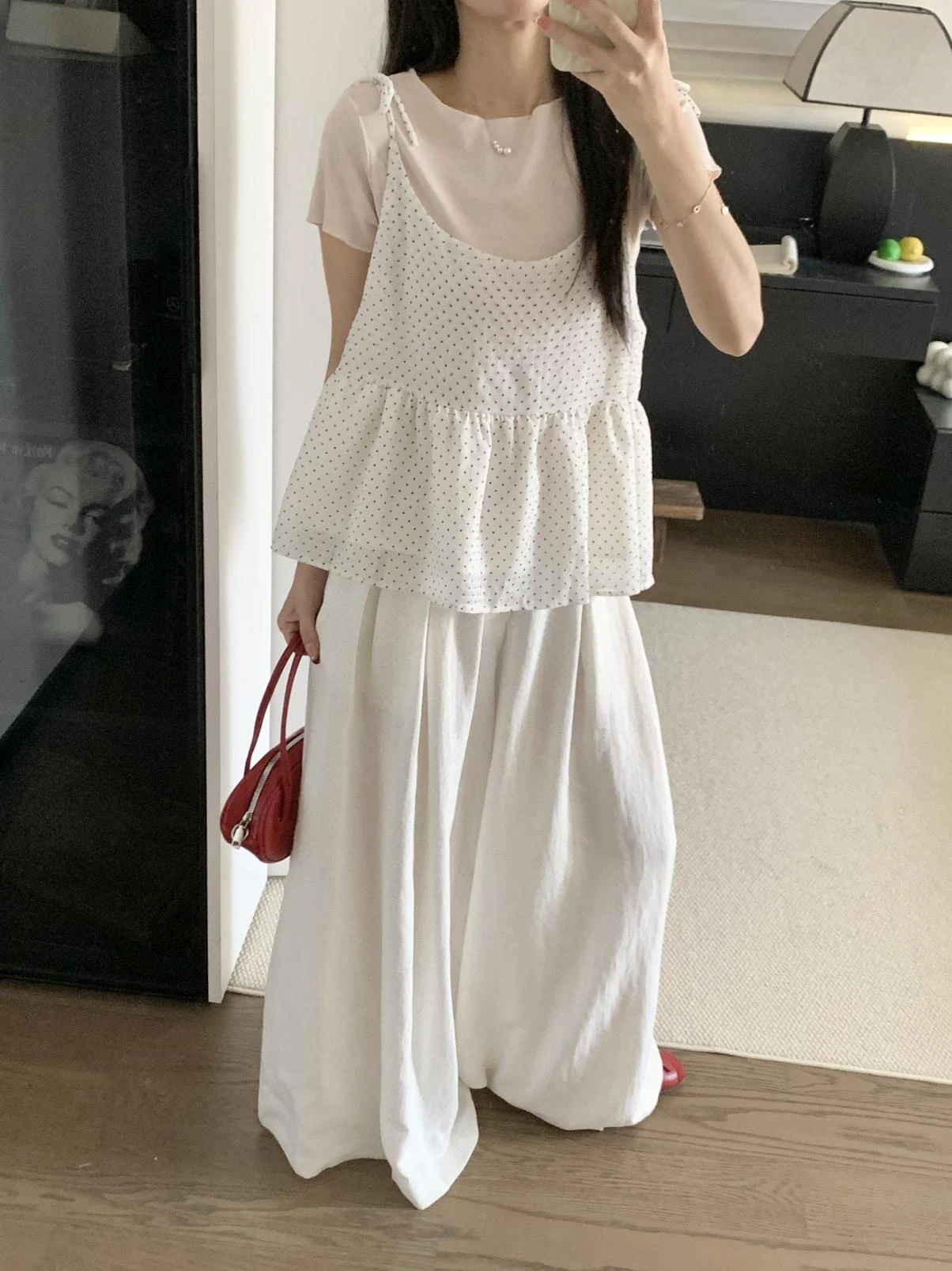 韓系甜美短袖T恤+波點吊帶背心兩件套套裝