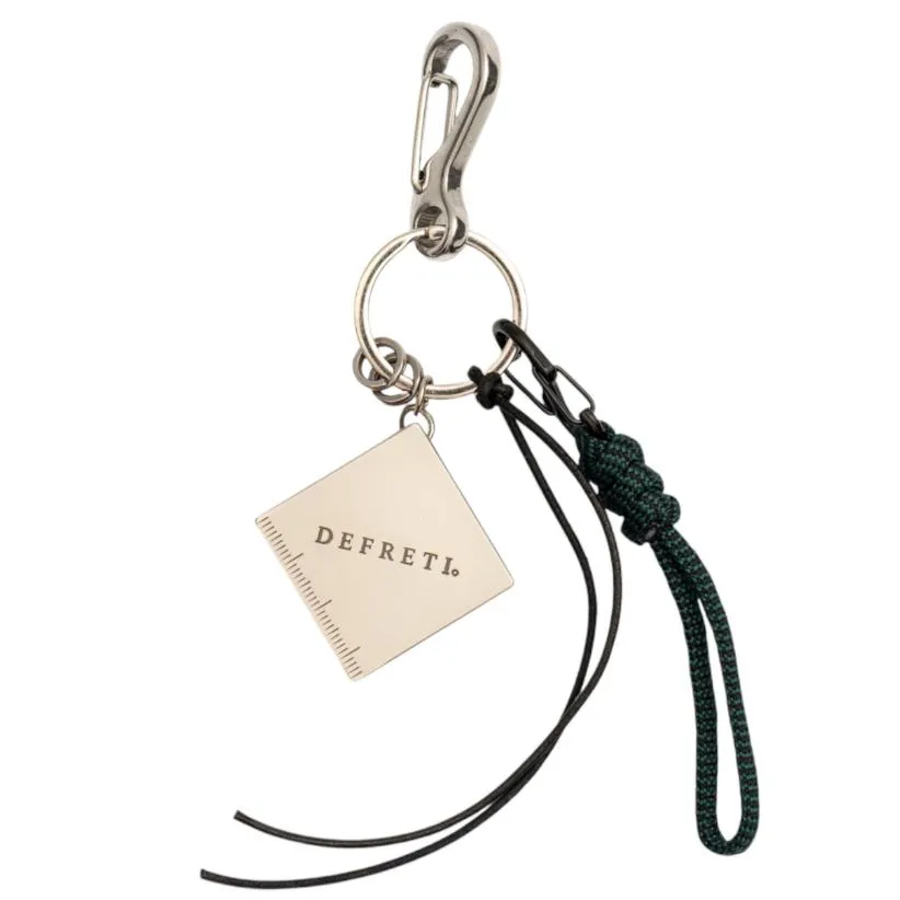 DEFRETI METAL MEASURING TAPE KEYCHAIN