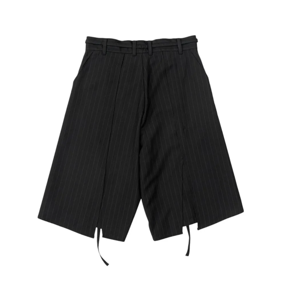 DEFRETI LAYERED PINSTRIPE WIDE SHORTS