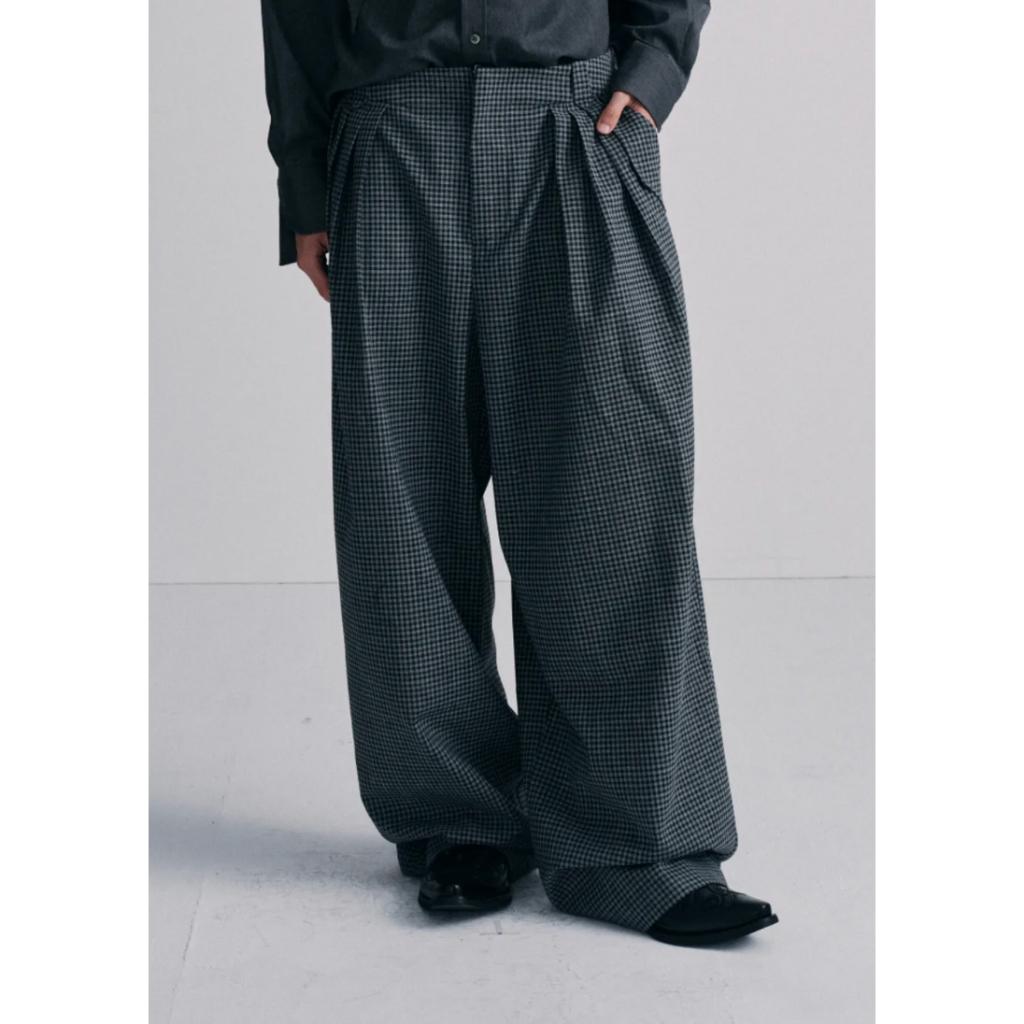 ASTER ASTER 3 TUCKS TROUSERS