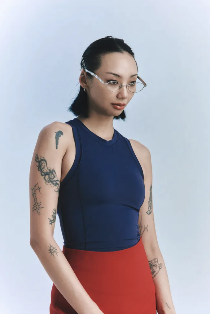 SILVER NINE MESSENGER-002：機能型挖背 Bra Top