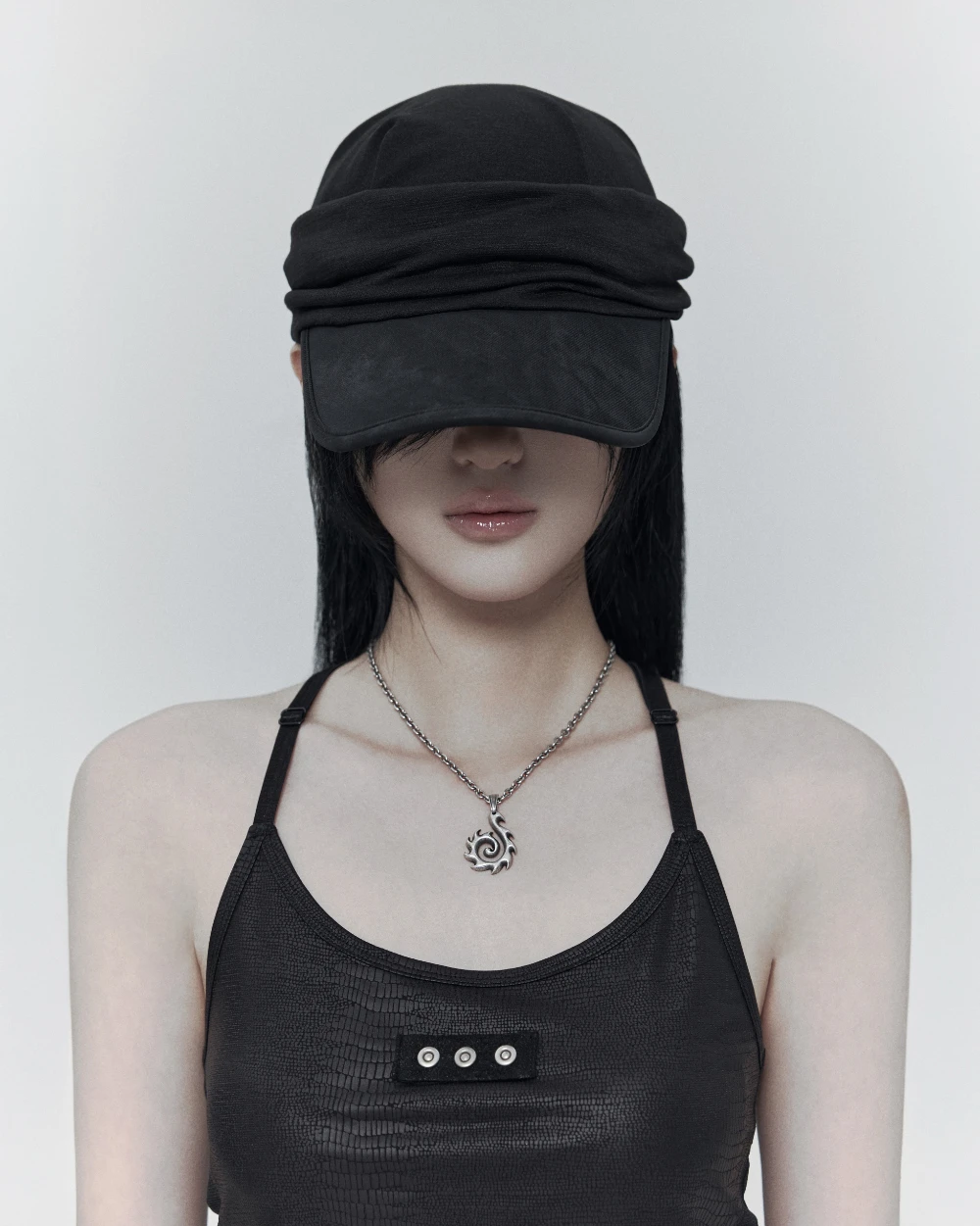 bonienkiye Drape Strap Cap