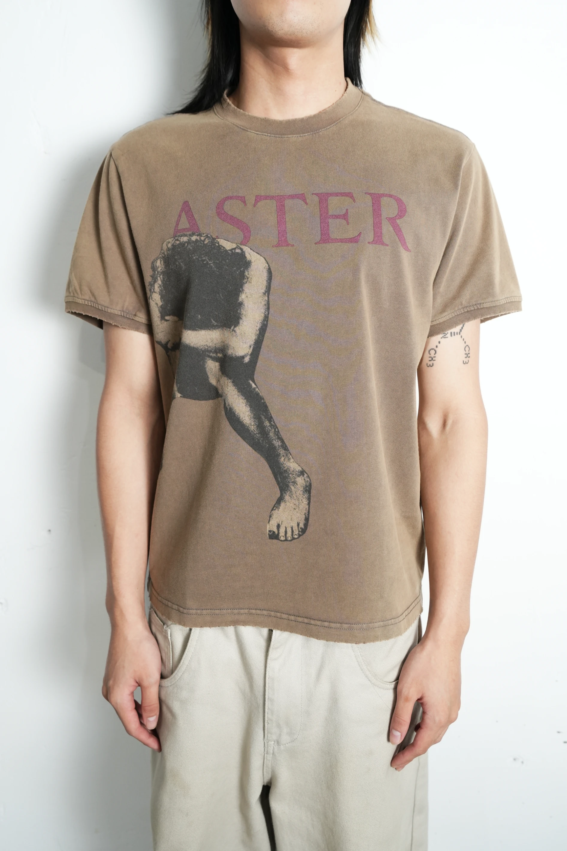 ASTER BOY. Don't Cry T-shirt