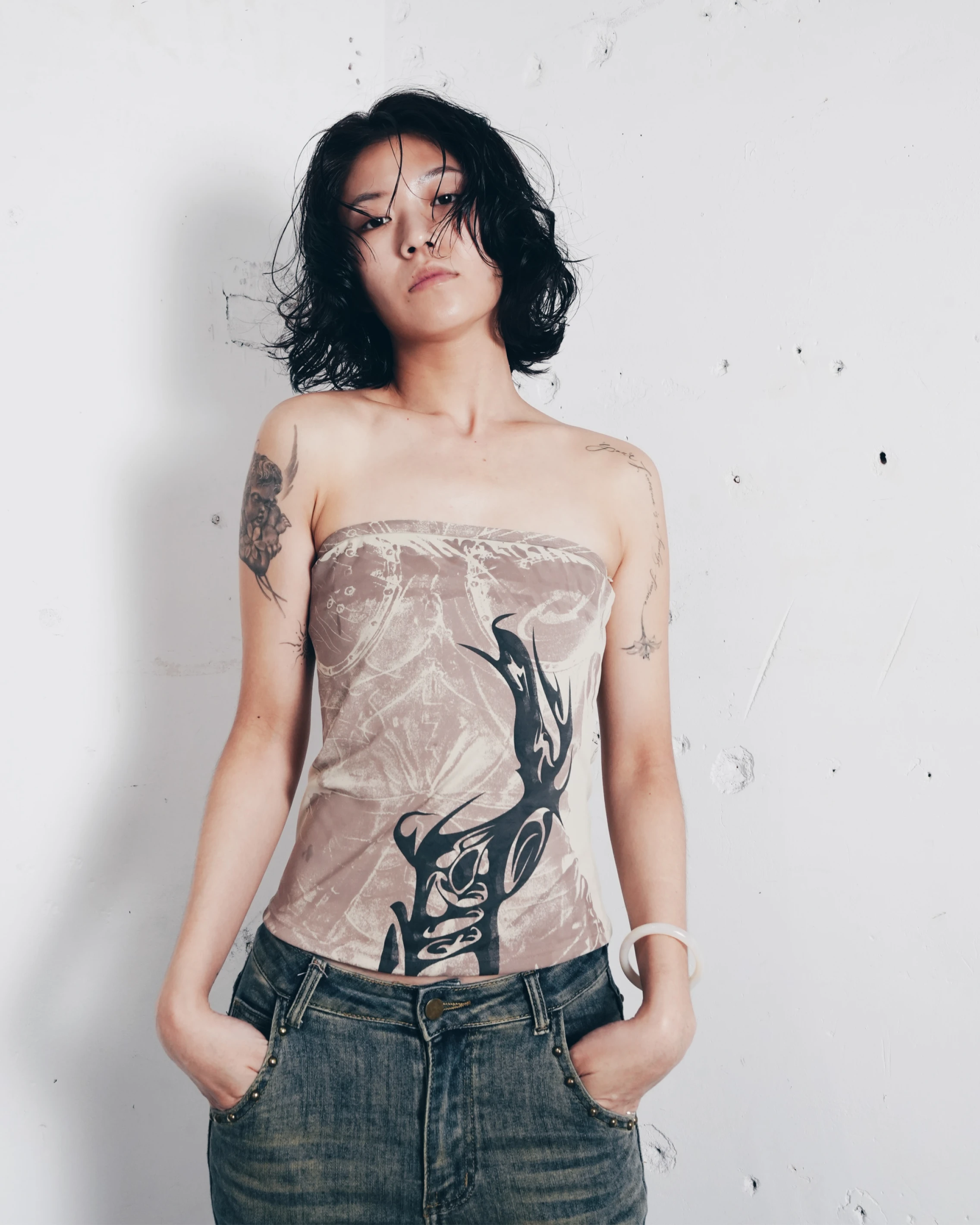 KJのANIMAMUCSIIII NTDDR tee - women's Tube Top