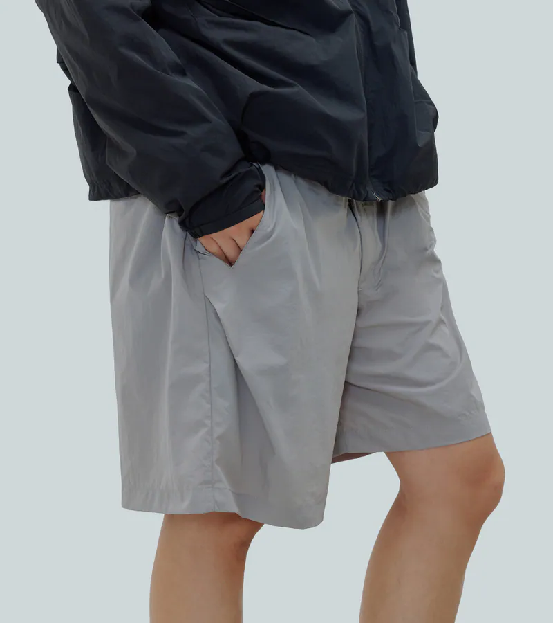 nozzle quiz Essential Z-Shorts