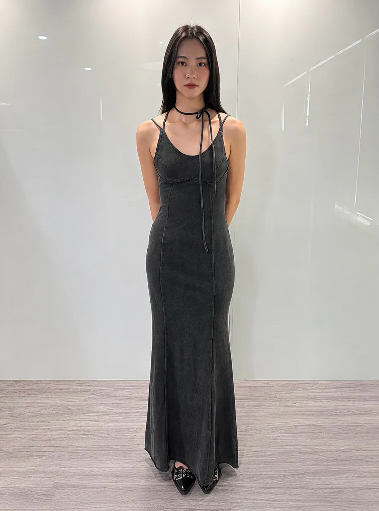 SILVER NINE Thin-Strap Washed Fishtail Dress 細肩綁帶洗舊魚尾洋裝 / FRAGMENTS-013-BK