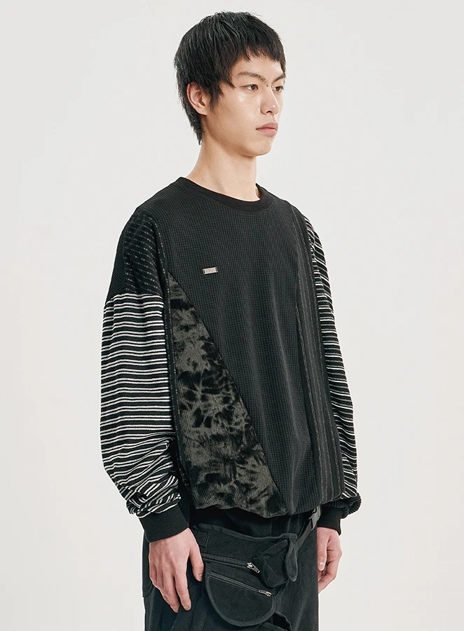 AJOBYAJO Mixed Fabric Panel Sweatshirt