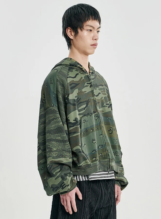 AJOBYAJO Cropped Mixed Camo Zip-Up Hoodie