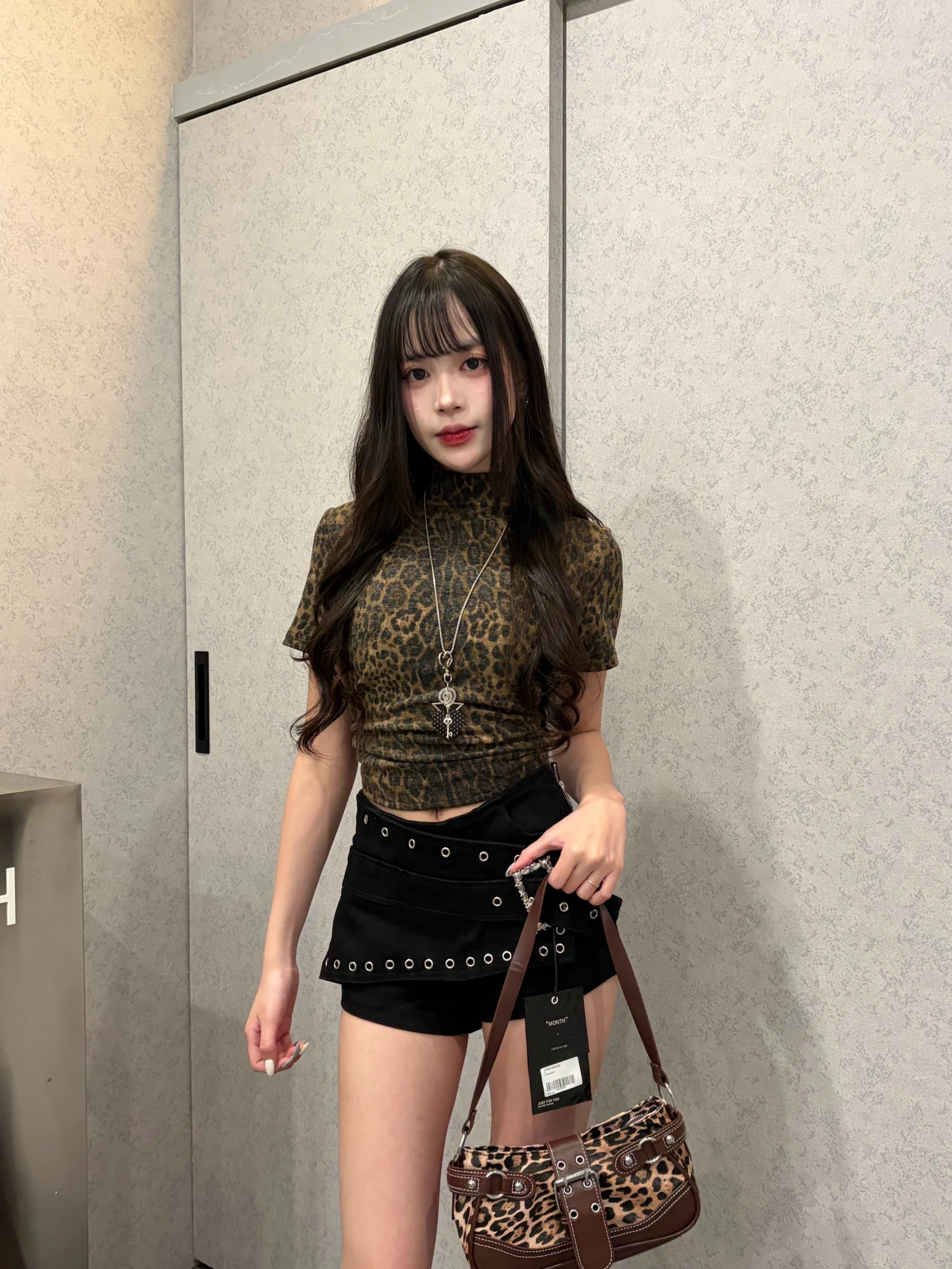 豹紋修身正肩T