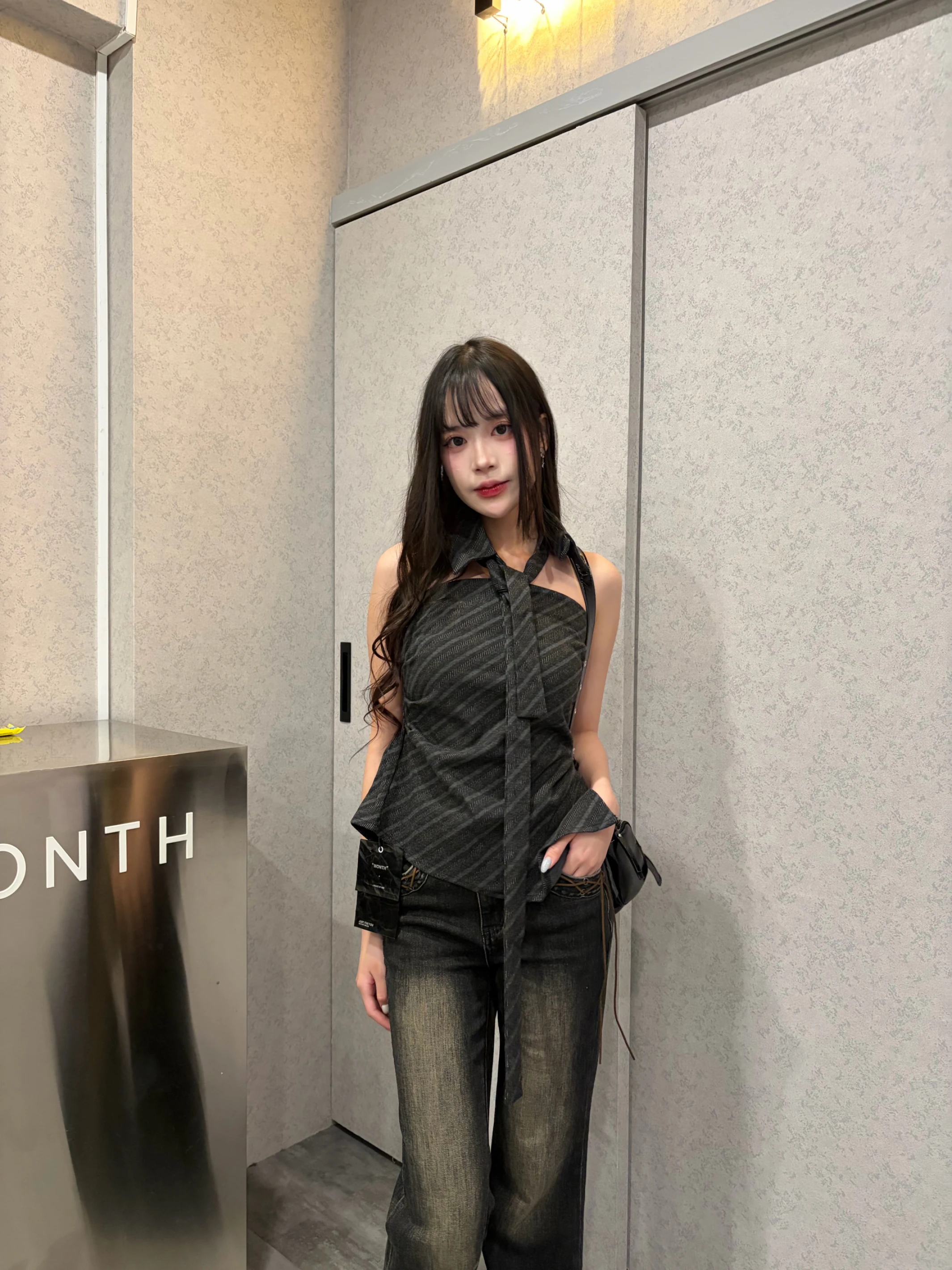 翻領磨毛直條紋平口上衣