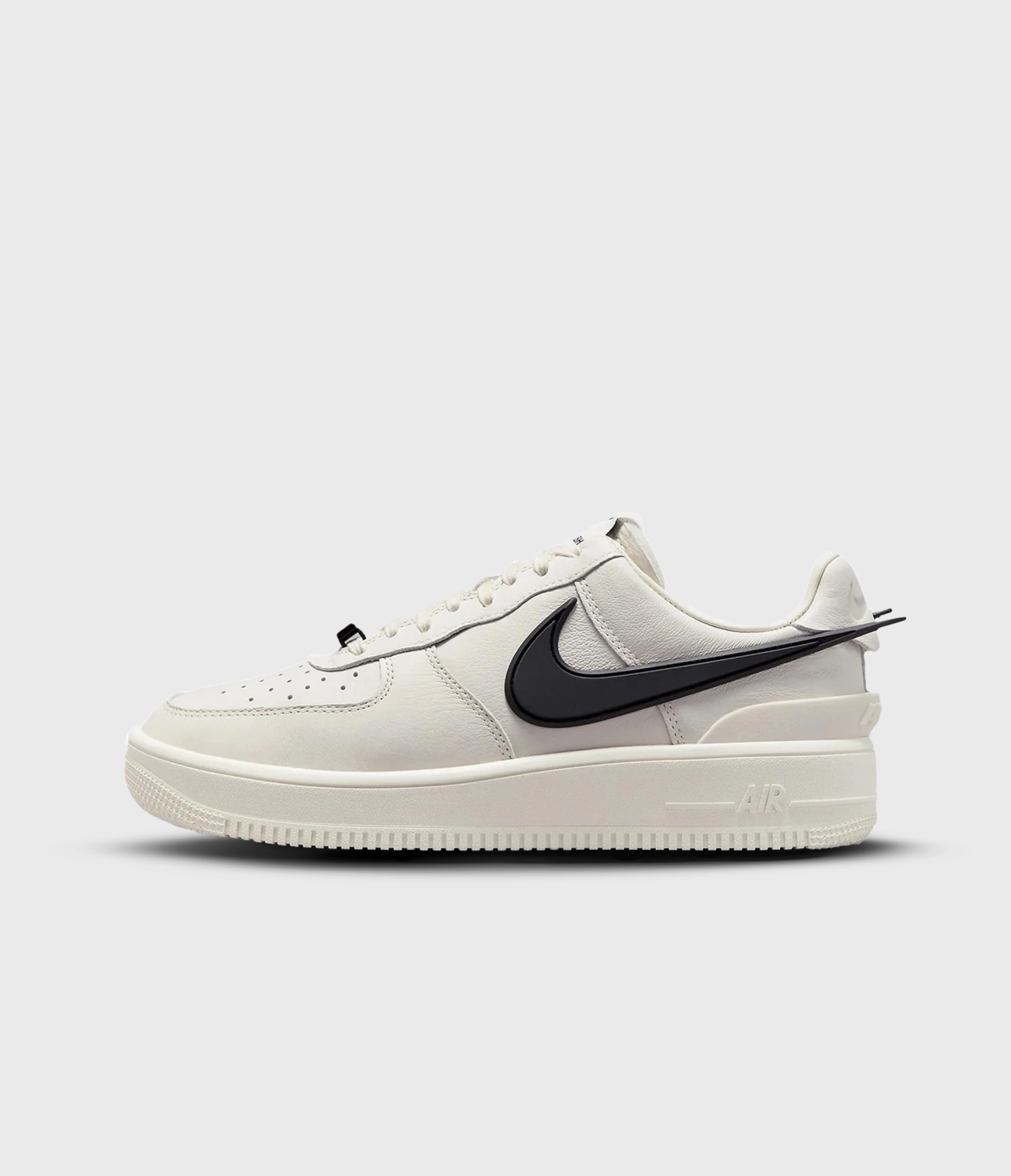Nike Air Force 1 × AMBUSH米白/DV3464-002