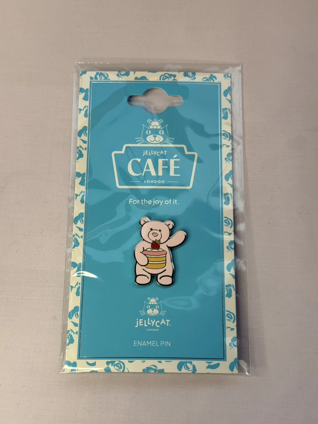 JELLY CAT上海2025cafe限定蜜桃熊熊徽章