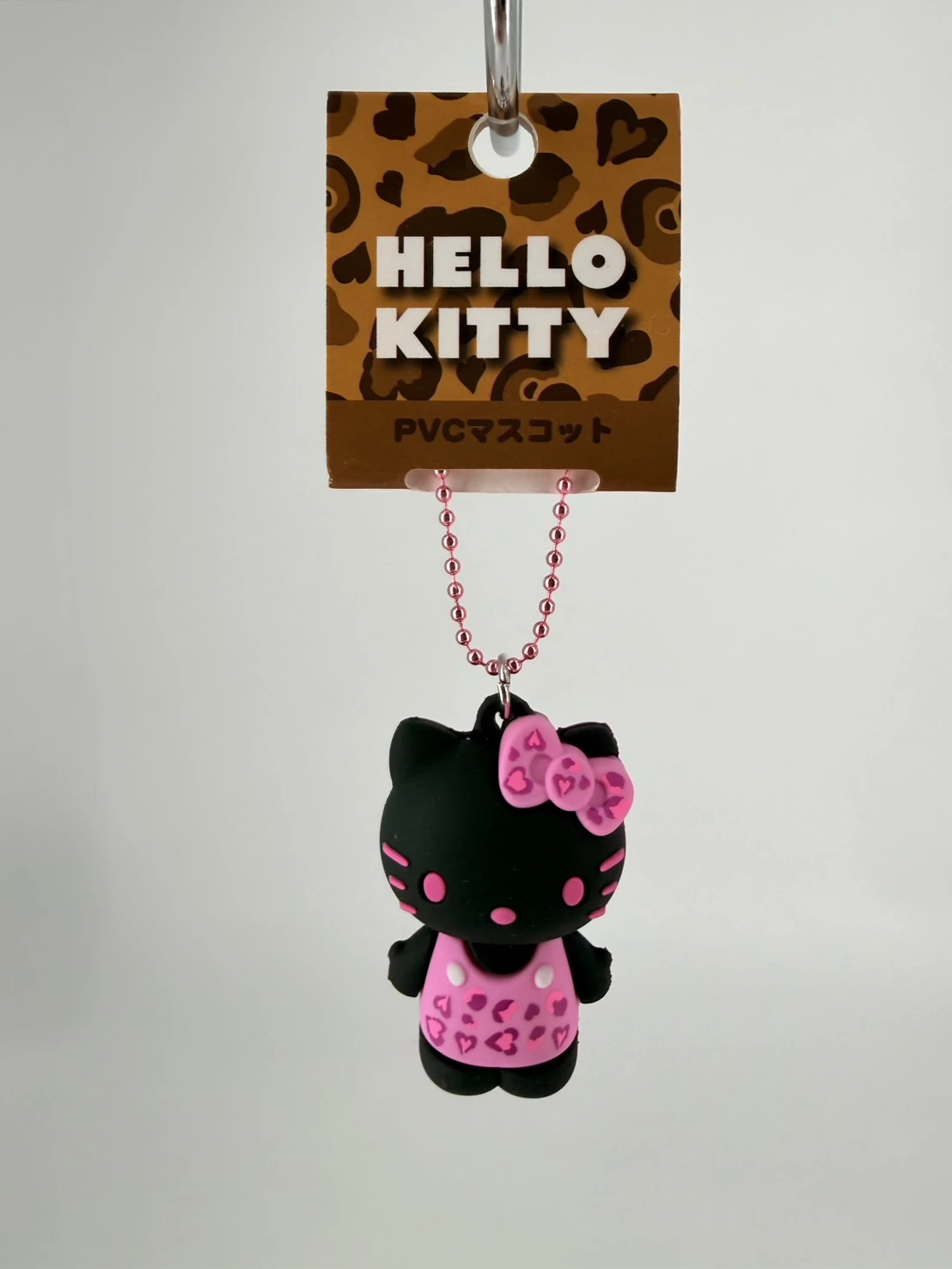 Hello kitty黑粉豹紋公仔吊飾