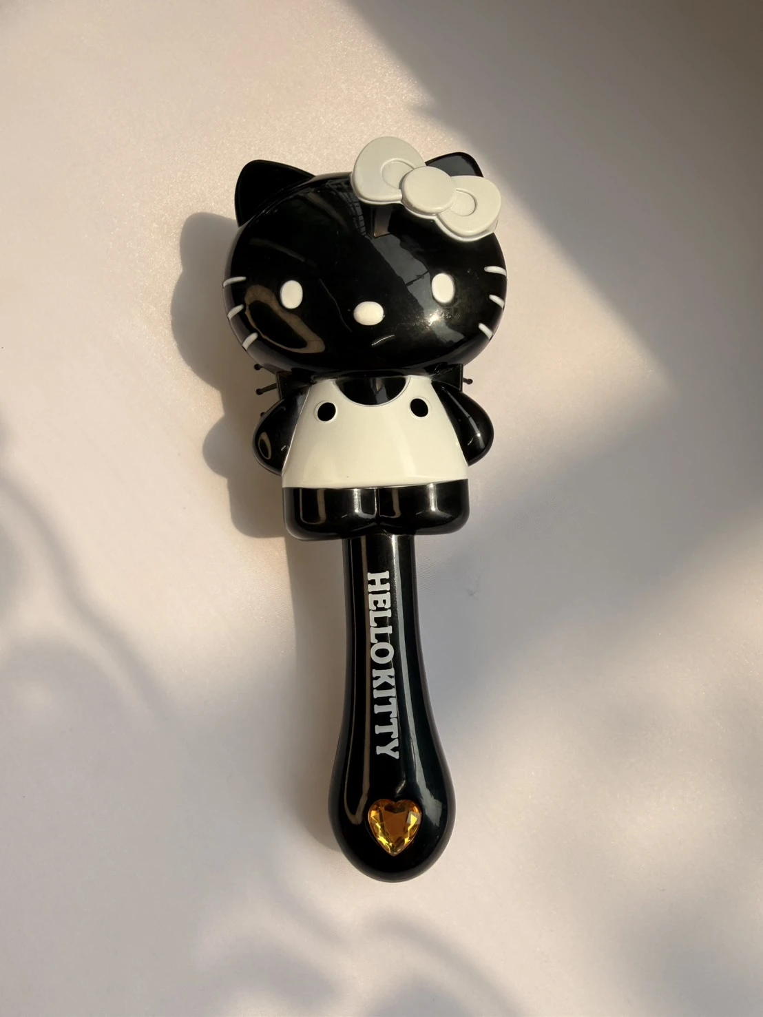 KITTY黑白皮全身梳