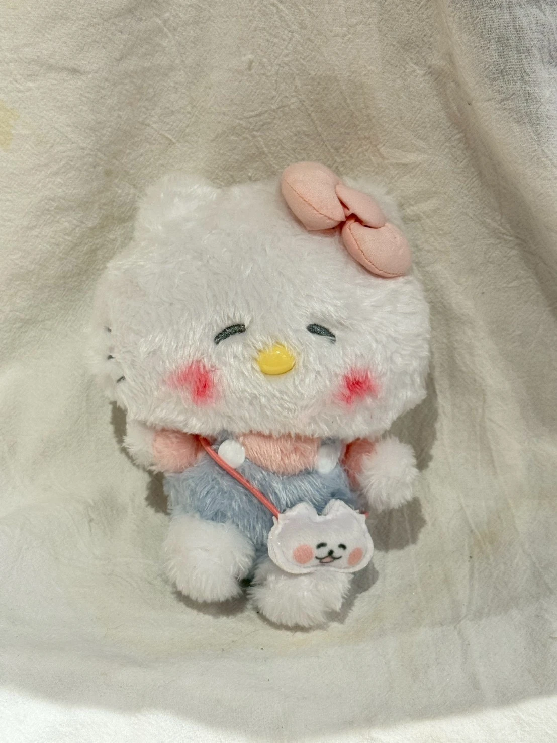 HOWAKORO CLUB聯名KITTY吊飾