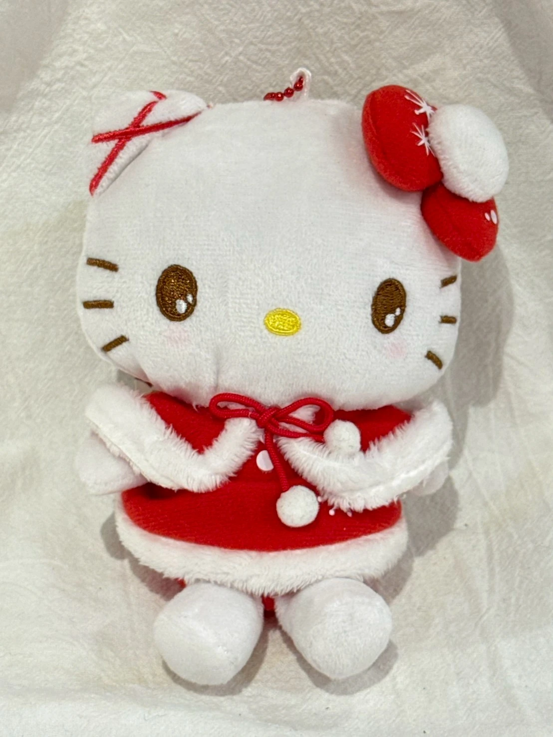 2025聖誕限定拉鍊KITTY毛球吊飾