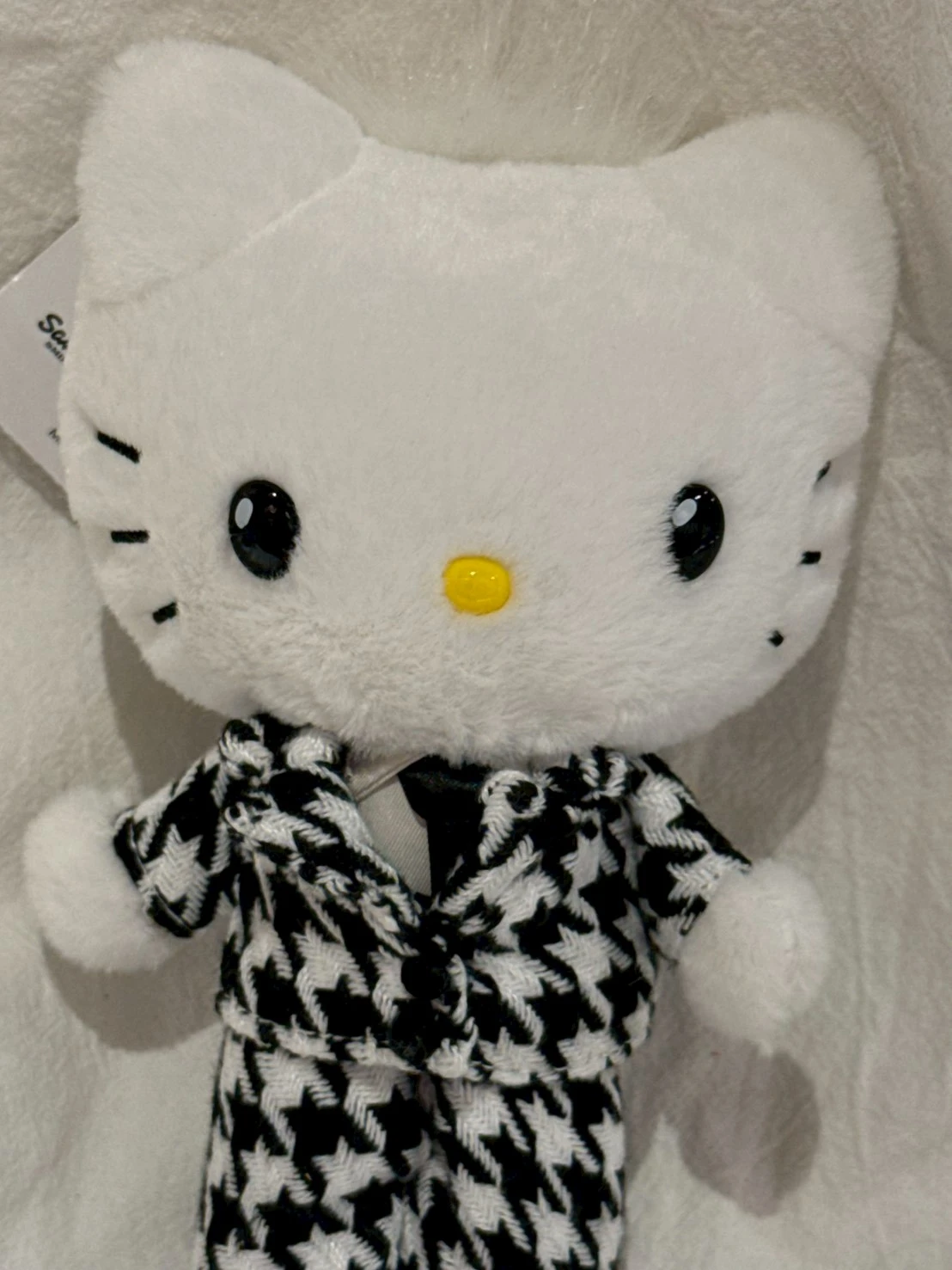 kitty丹尼爾生日黑白千鳥紋系列吊飾