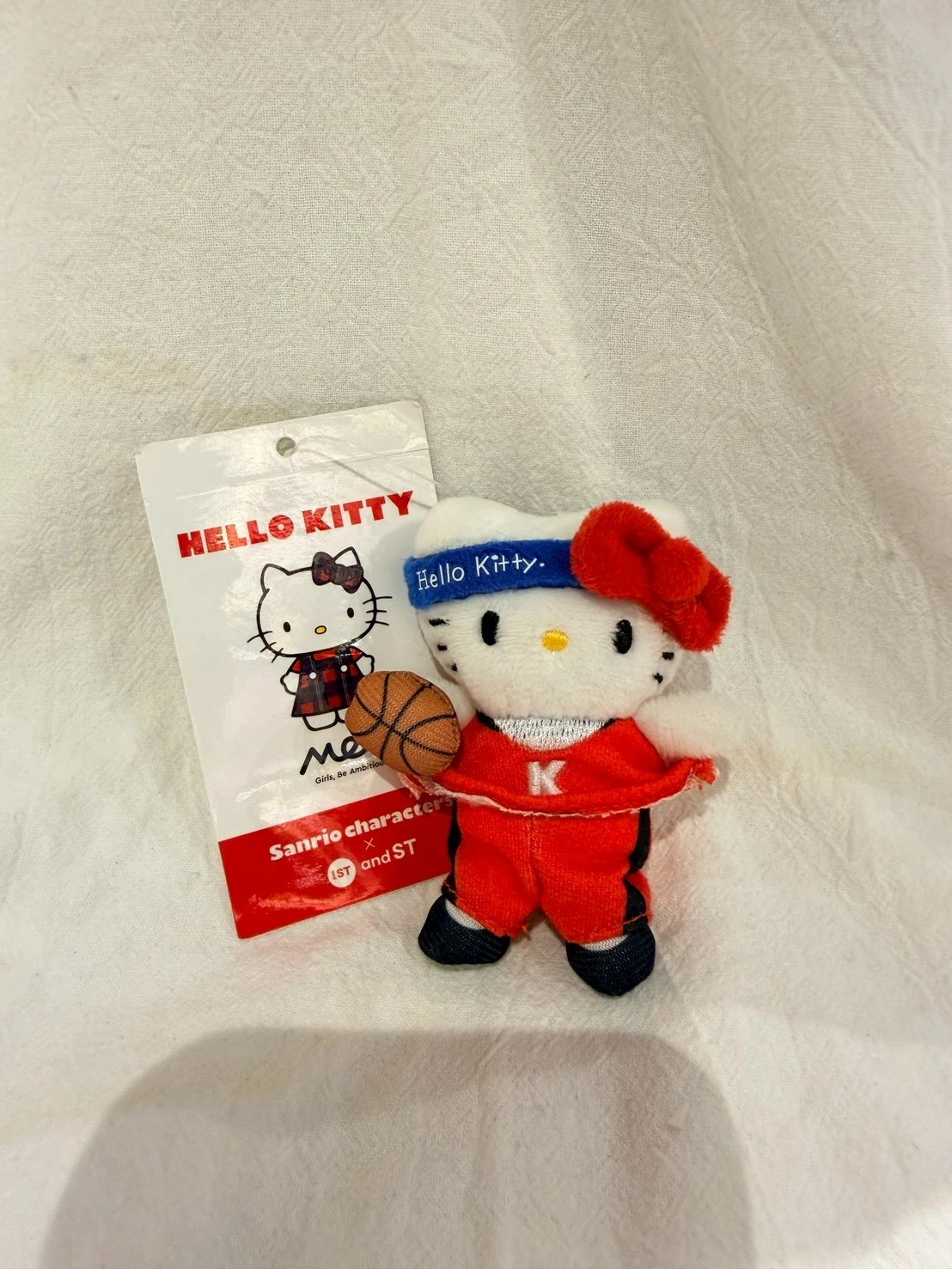 KITTY ME%藍球迷你吊飾