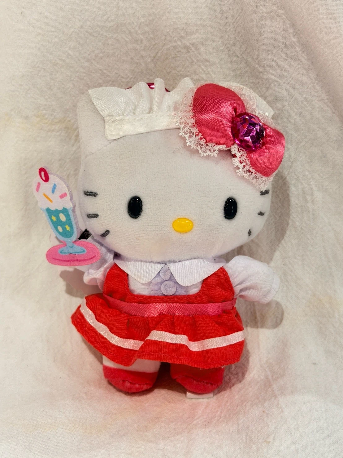 KITTY甜點聖代愛心吊飾