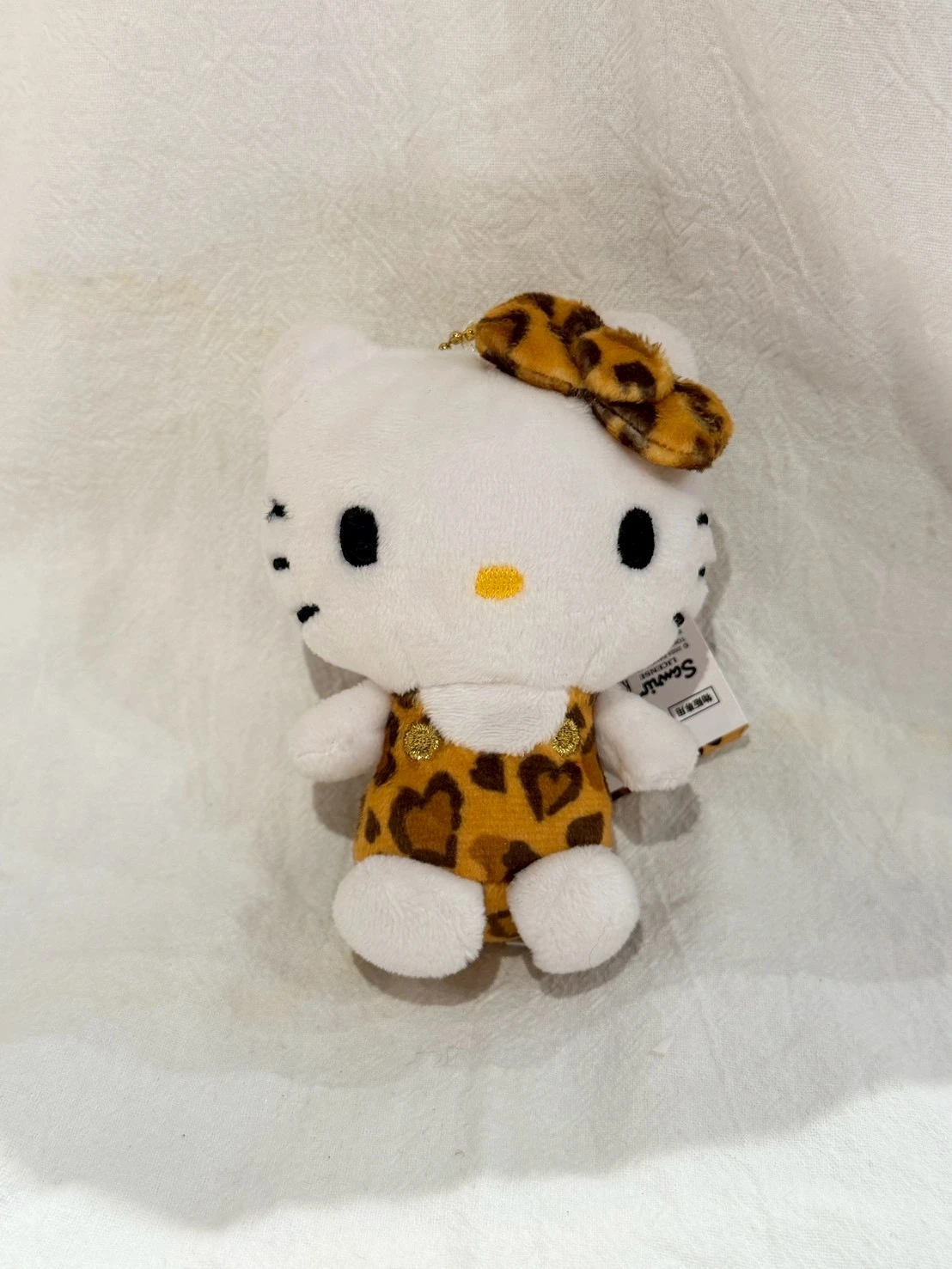 KITTY咖啡豹坐姿吊飾