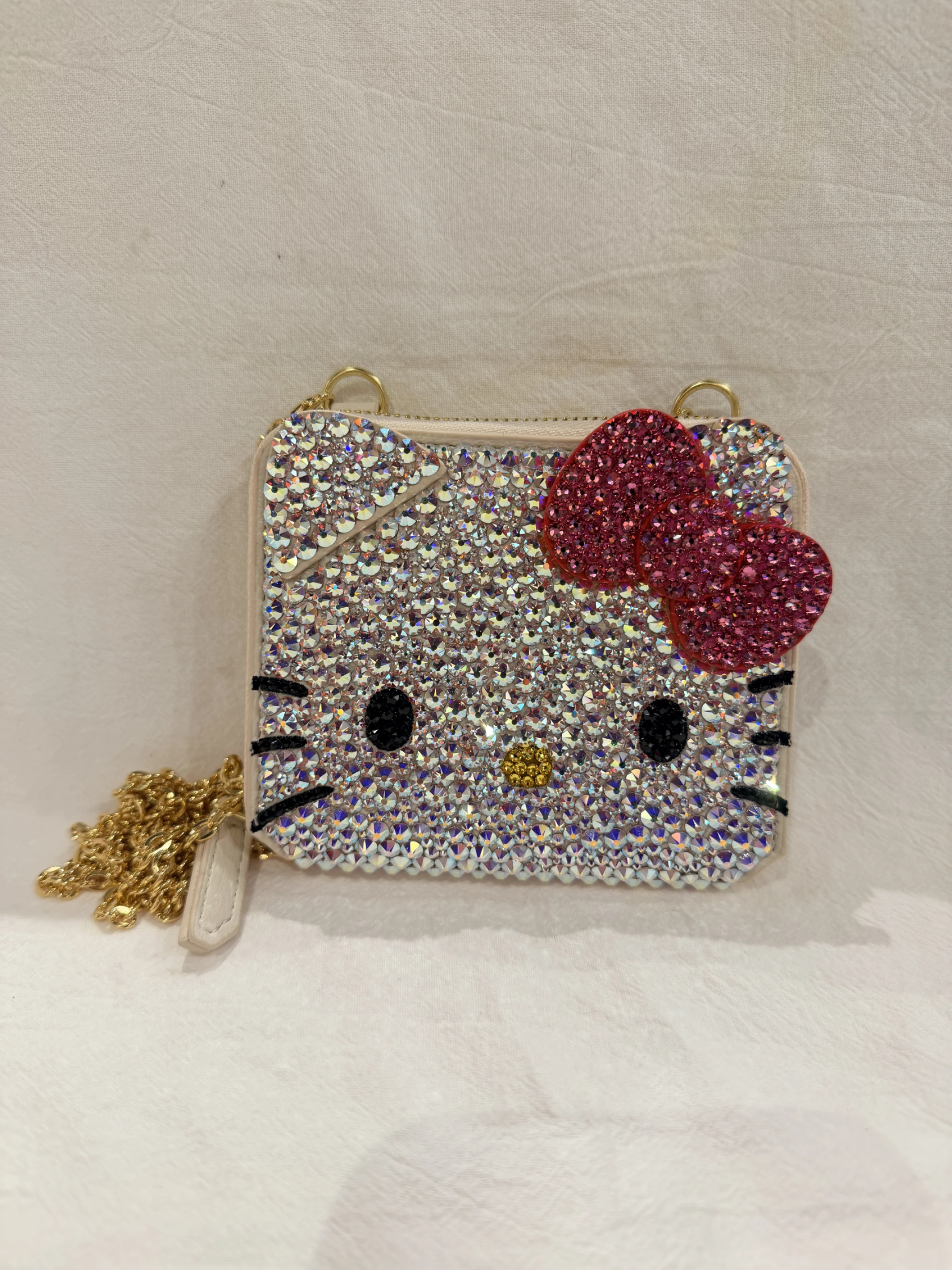 BlingMe施華洛世奇kitty大臉短夾(粉)