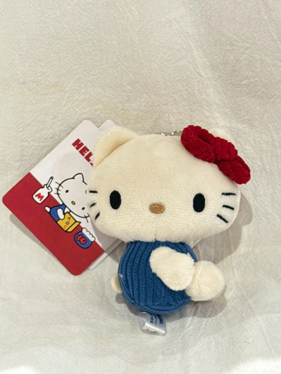 經典KITTY迷你側坐登山勾吊飾