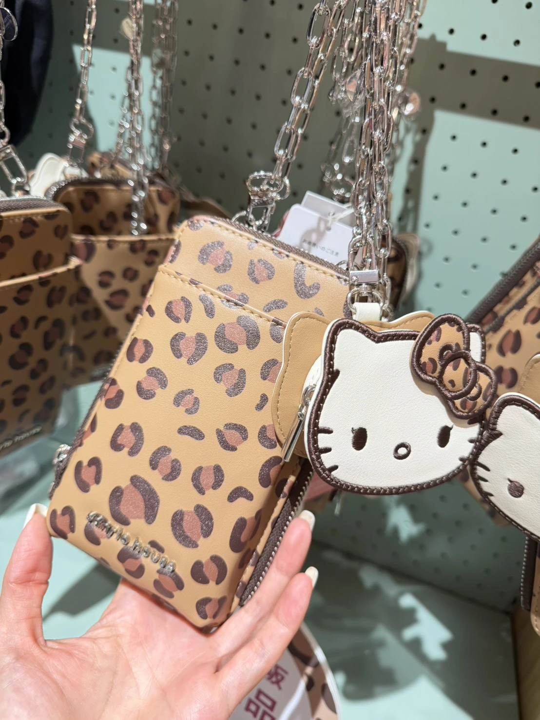 sanrio house限定kitty豹紋零錢手機斜背包