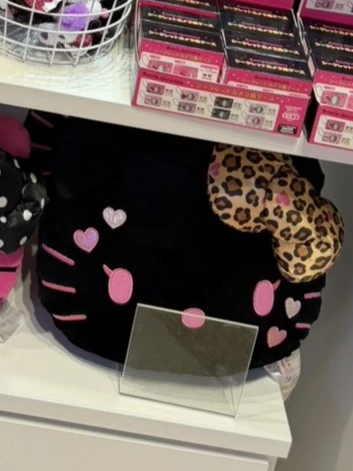 y2k限定kitty豹紋黑臉頭型抱枕靠墊