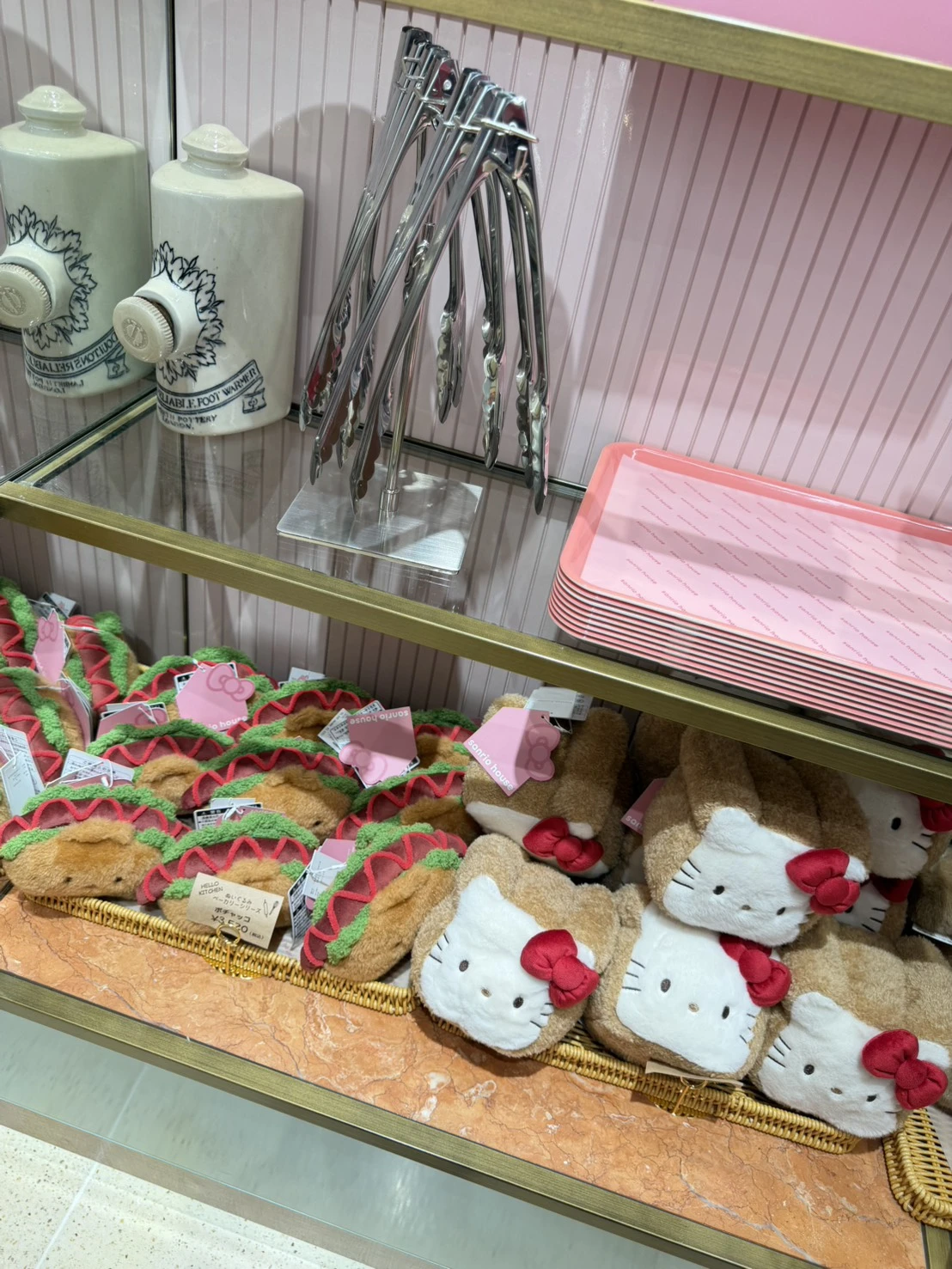 sanrio house限定kitty吐司麵包娃娃