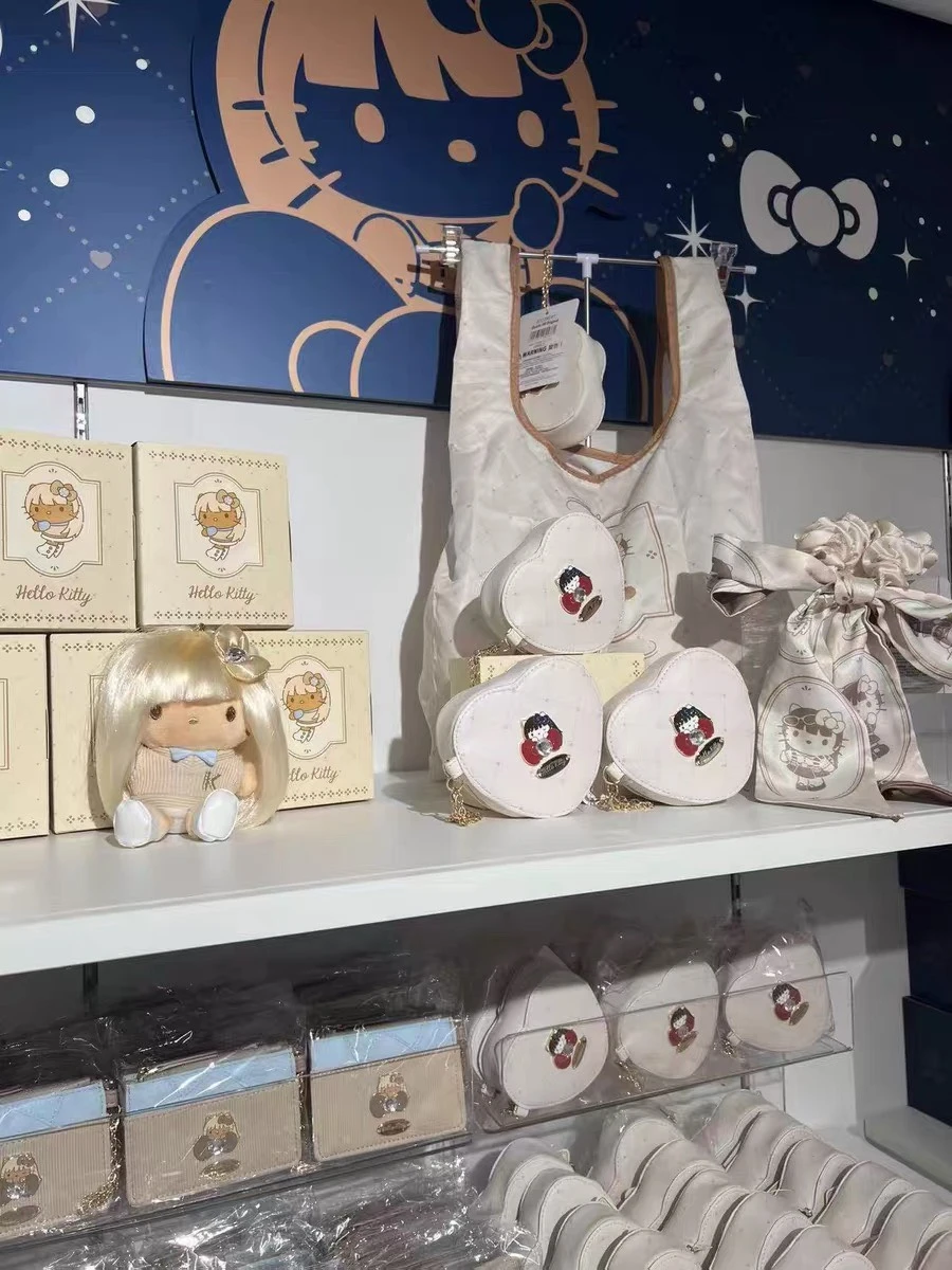 香港限定kitty長髮吊飾(黑皮金髮)