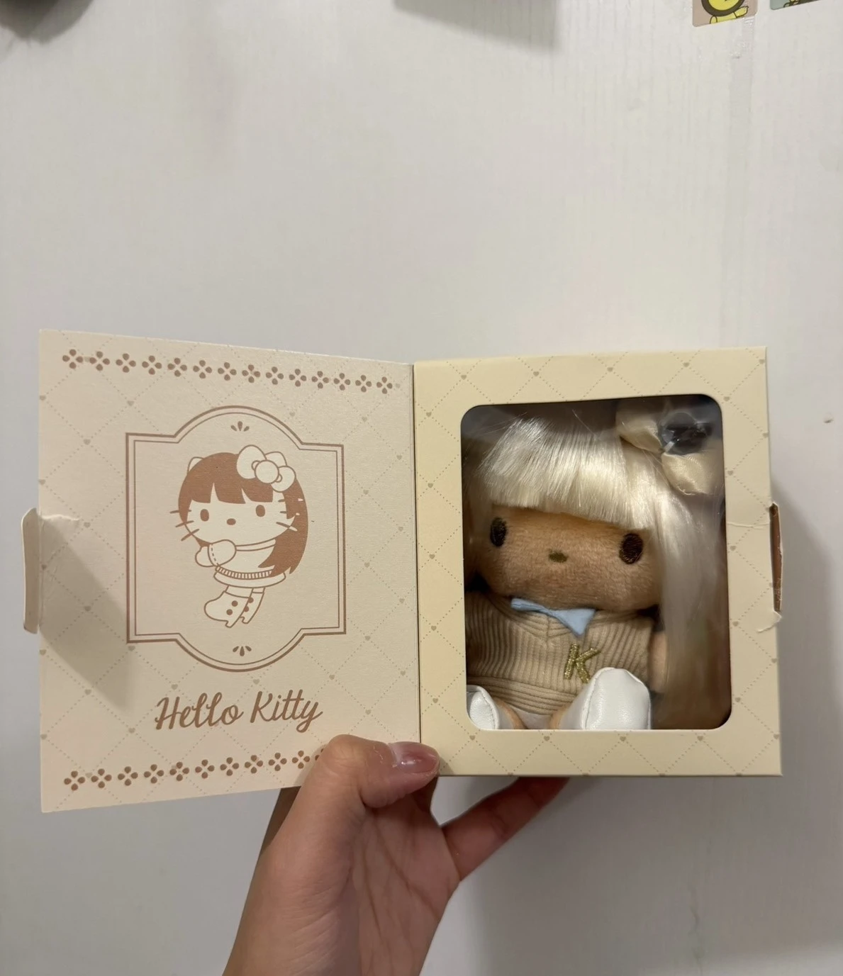 香港限定kitty長髮吊飾(黑皮金髮)
