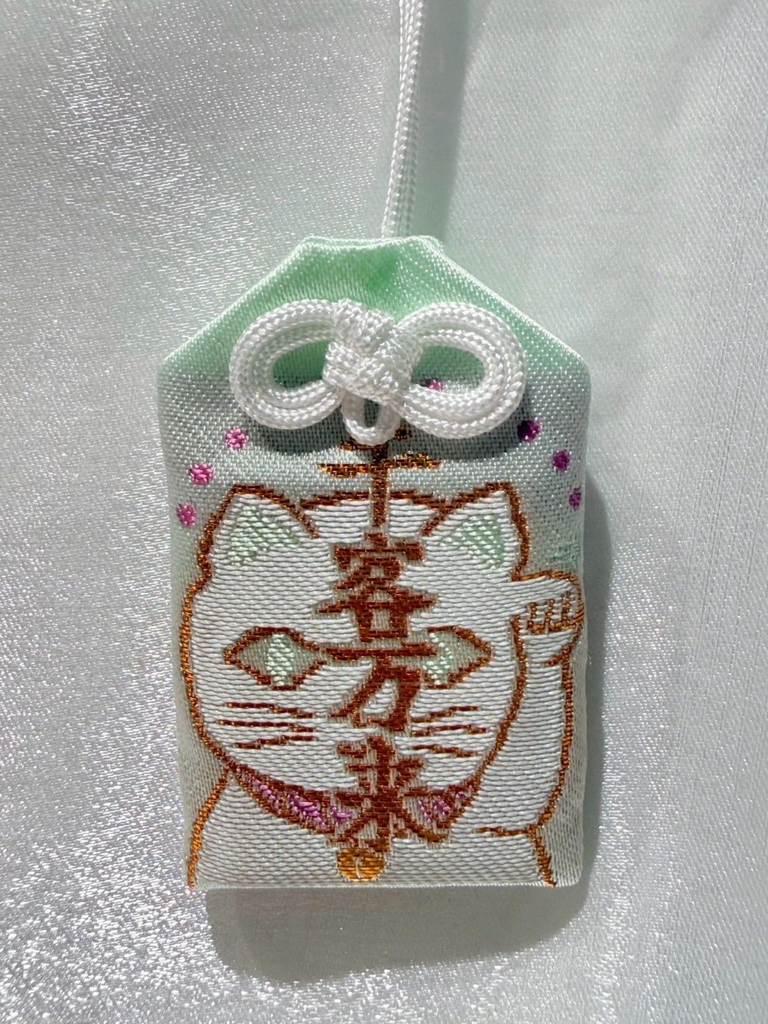 日本八阪神社千客萬來招財貓御守