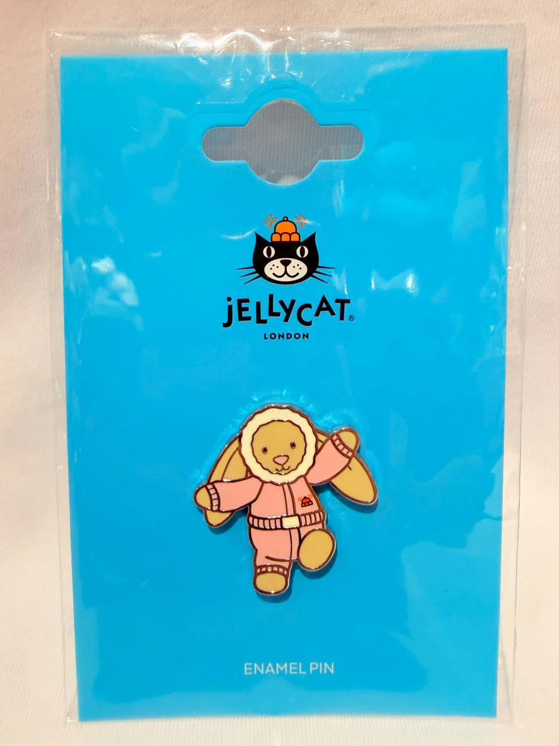 JELLY CAT限定粉雪衣邦妮兔徽章